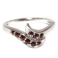 Кольцо из серебра с гранатами Happy Garnets g1162 2010 г инфо 5945w.